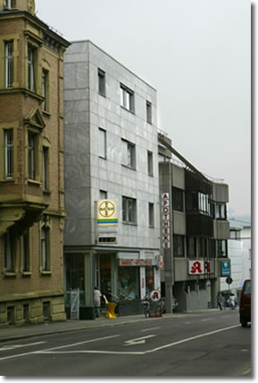 Gebäude